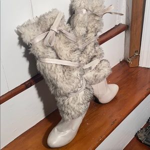 Cream/white 4” Faux Fur Dress Boots